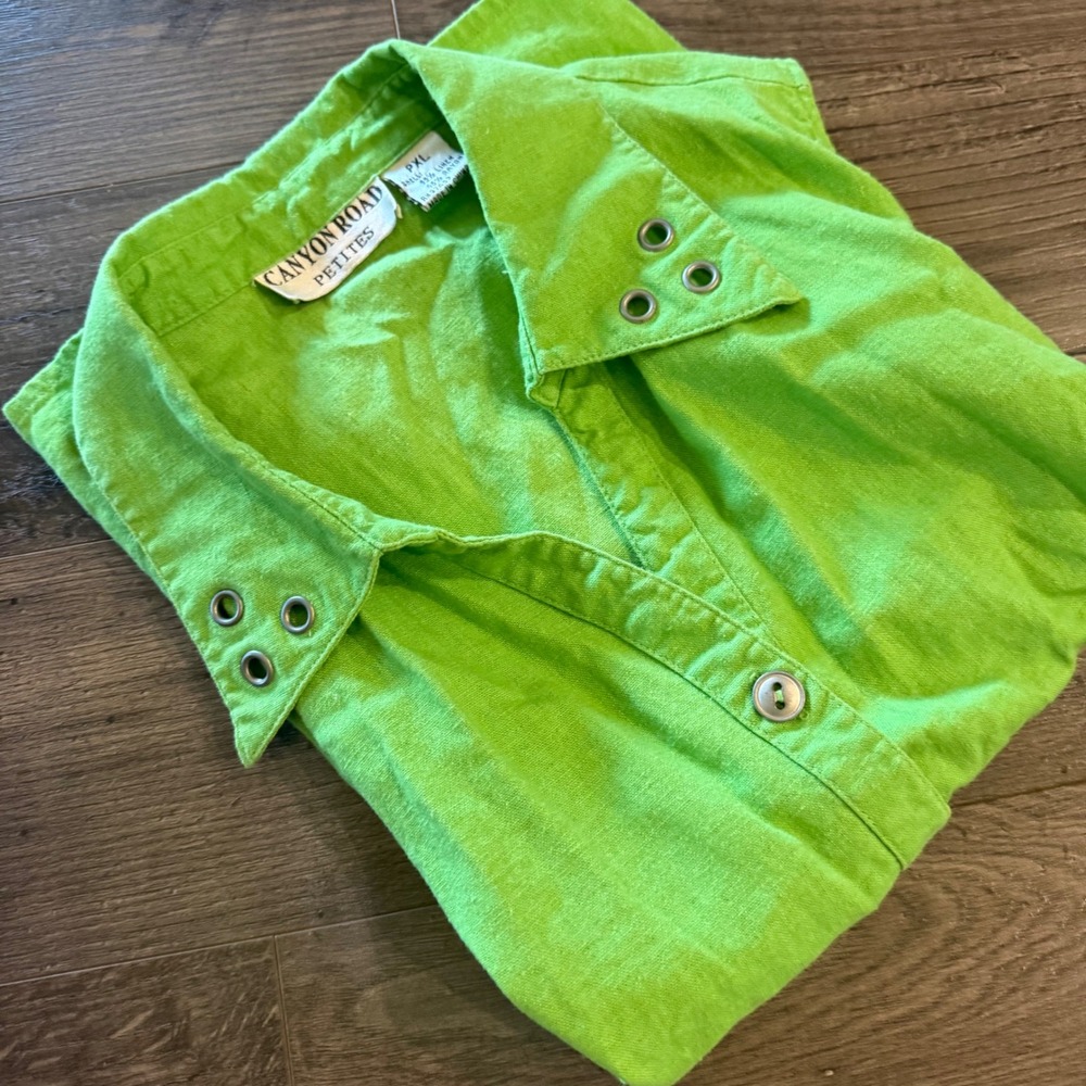 Canyon Road Petites Lime Green Linen Blend Sleeveless Button Front Top PXL
